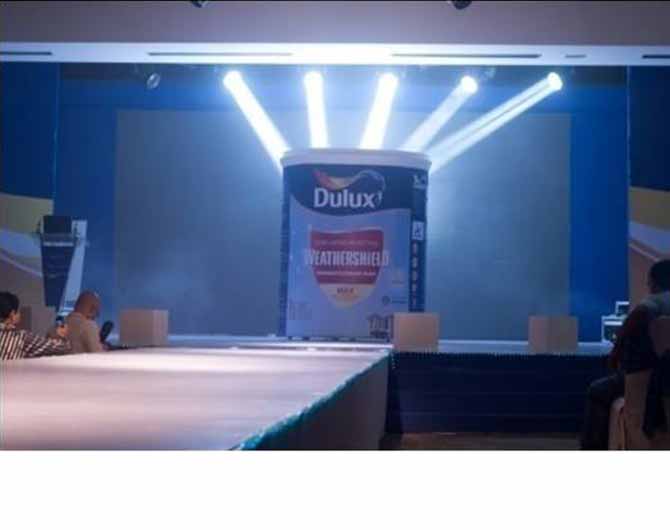 DULUX